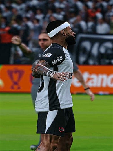 Mastering Dribbling Techniques in PES 2021