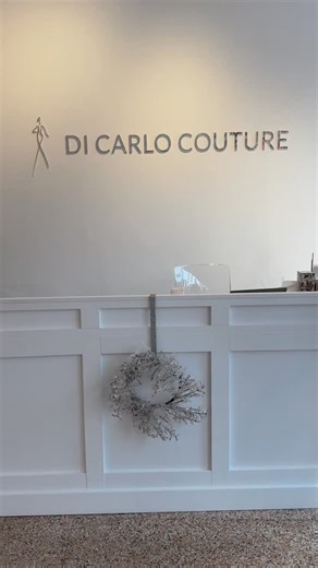 Red carpet ready for the Critics Choice Awards in another award-worthy stunner by Di Carlo Couture.⭐⭐⭐⭐ Kicking off the New Year covering the Critics Choice Awards!With Ariana Grande up for Best Supporting Actress, I couldn’t resist channeling my inner Glinda 🫧✨soft, sparkly, and effortlessly elegant ✨💖 @dicarlocouture_official captured the magic and all the glam worthy of the @criticschoice Choice red carpet. Follow along for ALL the red carpet highlights and behind-the-scenes moments on my s