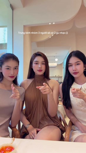 Nhóm 3 người nhưng 2 gu nhạc: cách bắt beat chung dễ dàng