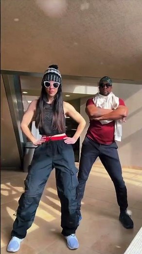 “Ice Ice Baby” Dance Trend ❄️ #vanillaice #dance #fanvideo