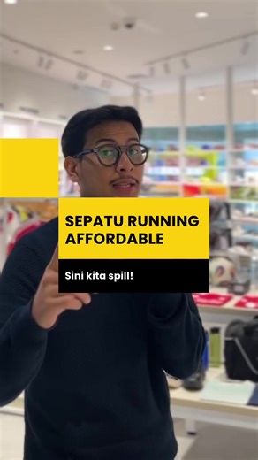 Ini dia nih sepatu running affordable yang ada di Fisik! Kalao lo lebih suka yang mana #sepaturunning #runningshoes