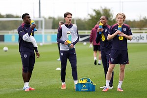 Thomas Tuchel drafts Chelsea prospect into England's senior training