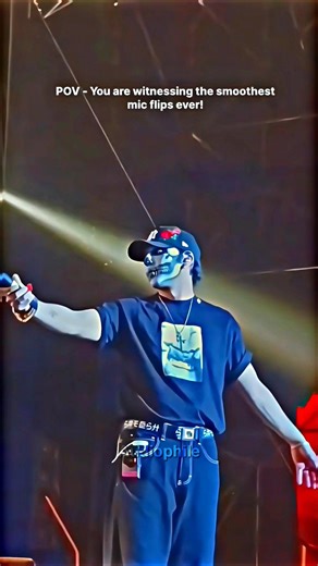 Talwiinder Mic Flip 🤯 #talwiinder #liveperformance #concert #shorts