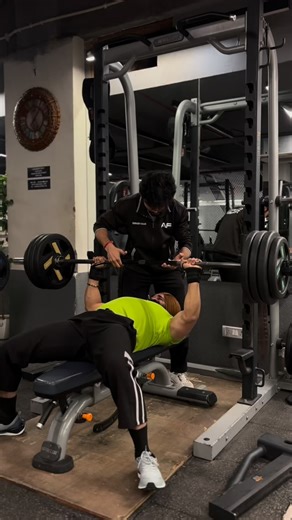 #chesttriceps 28th Jan’ 2026, Wednesday Exercise Split: Flat Bench Incline Bench Decline Bench Pec-Dec Fly Overhead Rope for Tri Rope push Down for tri Reverse Barbell Pulley #dailyworkout #gymming | Mandy Maan