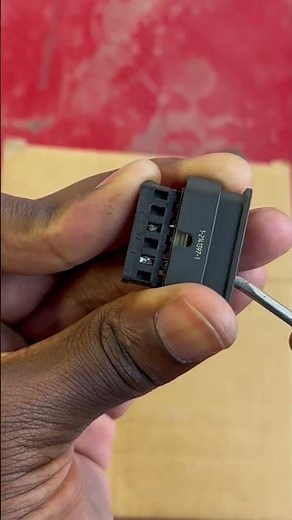 2013-2018 BMW 328i Taillight Bulb Holder Replacement ‪@ElmoMotorWorks‬