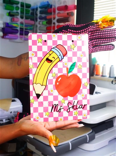 I’m not even a teacher and I NEED one of these 😭✨ The COLORS?! The DETAIL?! Yeah… this one ate🫦 I designed this from scratch and printed it on A-Sub Paper from @KoalaPaper and baby it showed OUT on the colors 🔥 If you’ve been looking for good sublimation paper, go hit that link in my bio and grab yours! We turned this thick MDF clipboard into a whole statement piece 💯🙌🏾 Not that flimsy plastic… this is sturdy, heavy, and made to LAST 👏🏾 Perfect teacher appreciation gift or for a brand ne