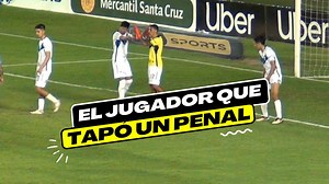RONALDO SANCHEZ: EL REMPLAZANTE DE LAMPE 😱 Ronaldo Sanchez, jugador de GV San José tuvo una noche de ensueño. Tuvo que verse obligado a remplazar a su arquero que había sido expulsado en una jugada previa. Se puso los guantes y acto seguido le tapó un penal al conejo Arze. Además de la jugada del penal, mostró su jerarquía en otras jugadas en las que su equipo corrio riesgo. Resultado final: su equipo GV San José terminó ganando 2 a 1 a Blooming en condición de visitante. #ronaldosanchez #arque