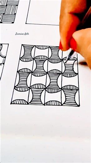 Draw with me🖌️✨/zentangle pattern #shorts #art #drawwithme #trending #ytshorts#mandalaart#zentangle
