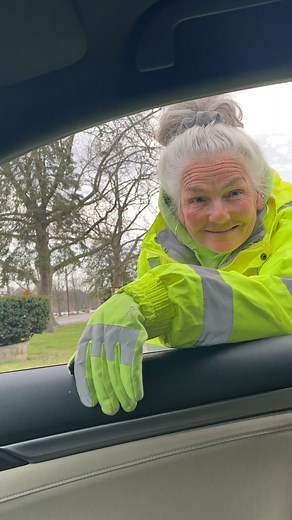 Luna on Instagram: "little glimpses into my week❣️how was your week? what’s everyone doing this weekend 🥰 our weekend is busy busy because it’s my moms birthday 🥳 #weeklyvlog #slowliving #homestead #thelittlethings #garden #rusticliving #lunaslunaverse"