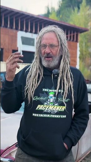 Meeting fans from around the world never gets old — forever grateful for this Rust Valley family. ❤️