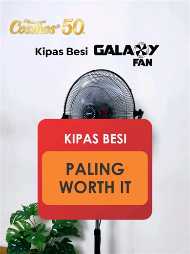 🔥 Kipas Besi Paling Worth It! Cosmos Galaxy Fan Series TIG 2020 hadir dengan motor merah teknologi BOBA yang bantu menjaga motor tetap halus, awet, dan terlindungi dari debu. Baling-baling aluminiumnya bikin angin tersebar lebih luas & merata, ditambah jaring besi 20 inch yang makin kokoh. Tinggi kipasnya juga bisa disesuaikan kebutuhan! Kipas Besi Galaxy Fan Series Merah Motornya Dahsyat Anginnya