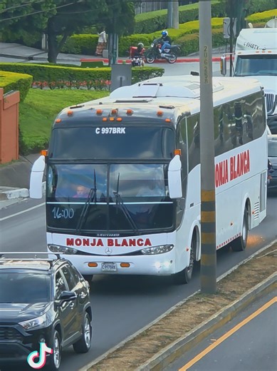 Exploring Flags of the World in Central America
