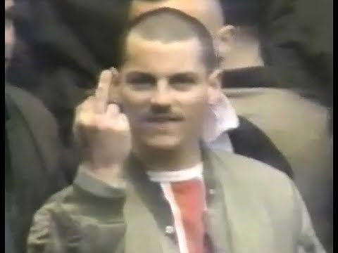 Skinheads, the hate. French report from the 90s