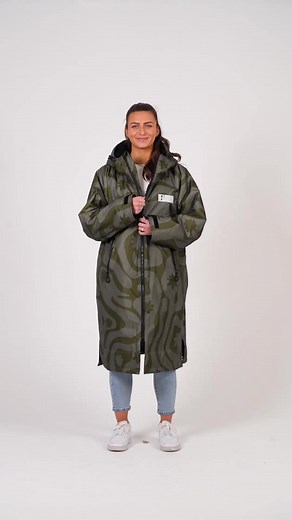 538K views | Stay cosy, warm and dry all winter with our viral Brobes! ✅ 100% Waterproof and Windproof ✅ Super thick, quick-wicking sherpa fleece lining ✅ Signature hot water bottle pocket ✅ Made from the highest quality recycled materials Loved by 50,000+ Happy Customers - Shop Now And Find Out Why! | Beachbum | Facebook