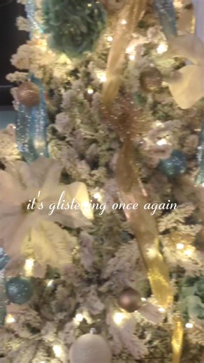 We just finished our first Christmas tree of the season, and it feels amazing to kick off something bigger than us. This year, JoBelle Luxury Floral and Event Design is on a mission to design and install 100 Christmas trees across our community. For every tree someone hires us to design, we’ll match it with one that we donate to a family, nonprofit, or organization in need. Our goal is to spread love and joy through beautiful spaces — in homes, nursing homes, community centers, and anywhere peop