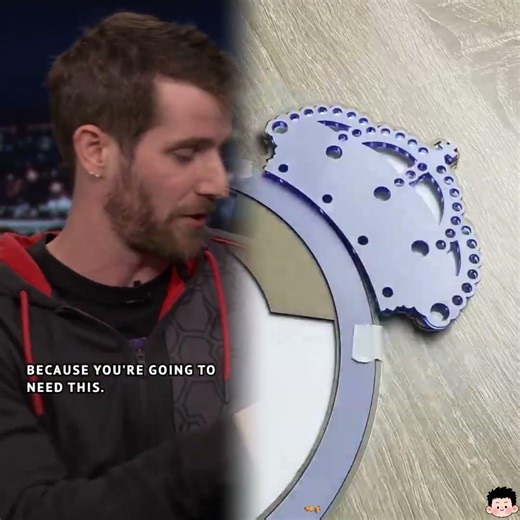 #FallonTonight #TonightShow #LinusSebastian #linustechtips