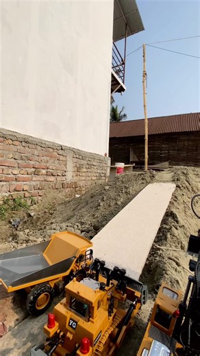 Rc construction toys hill climbing video #hobbygraderc #rcexcavator #rccar