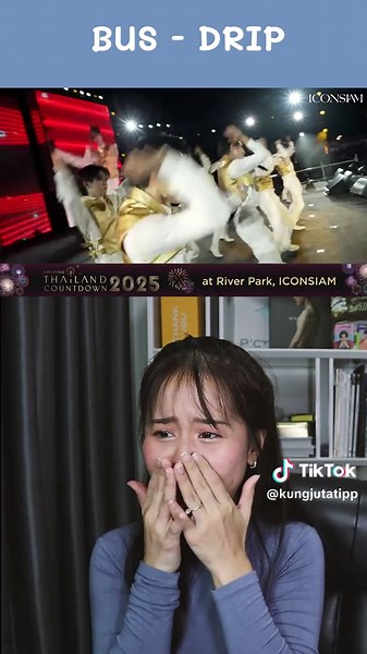 BUS: เพราะคุณทำให้ฉันเปล่งประกายที่ Iconsiam