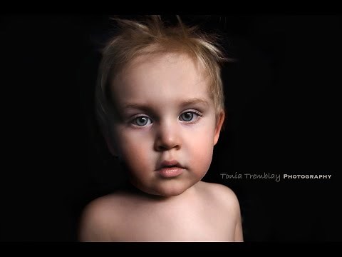How to achieve a Black Background in Photoshop