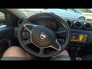 Jak ustawić częstotliwość radia samochodowego w pojeździe Dacia Duster?