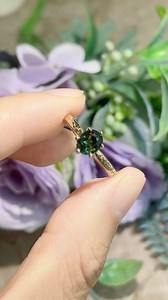 Arcane ring in oval sapphire! This beautiful and rare parti sapphire has a gorgeous golden belt. #sapphire #sapphirering #sapphirejewelry #sapphireengagementring #customizedrings | Azura Jewelry