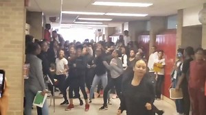4.2M views · 202K reactions | A rolling clip of a teacher dancing with her students, the famous "Thriller" dance celebrity the Halloween  . #BeatFm | Beat FM 102.5 | Facebook