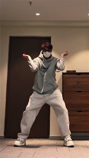 Moves Like Jagger (Remix) - Maroon 5 // Dance trend #aoiskadi