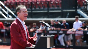 Louisville announces it will build $12 million indoor baseball facility