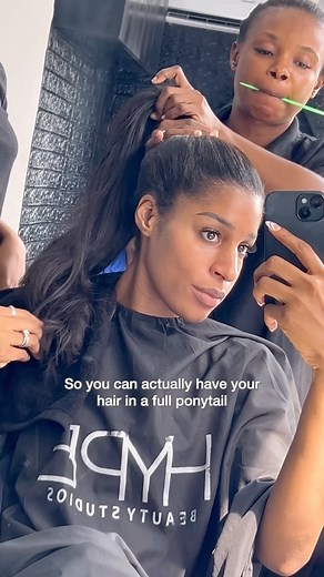 Nicole Chikwe on Instagram: "Detty December hair is set! This LA Weave is giving me lifeeeeeee! 😍😍😍 @hype.beauty.studios"