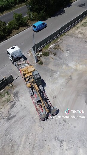 CAT 323 Next Gen Demolition Machine Overview