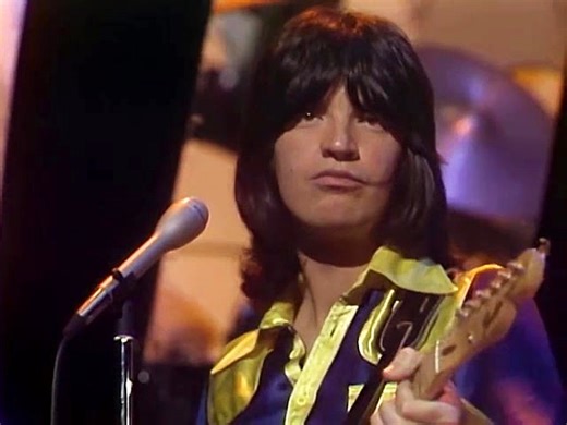 115K views · 4.4K reactions | The Hollies - Long Cool Woman in a Black Dress (Live 1973) | Guitar Legacy | Facebook