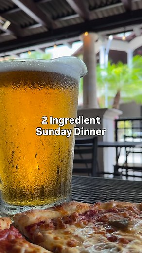 And it’s only $25 🍕🫡 2 topping pizza and pitcher, dine in only ❤️ | Moon Dog Pie House
