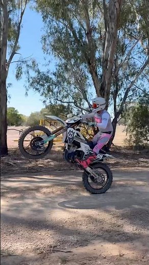 Fc250 testing #dirtbike #dirtking #motocross #dirtbiketricks #bikelife #sendit #husqvarna