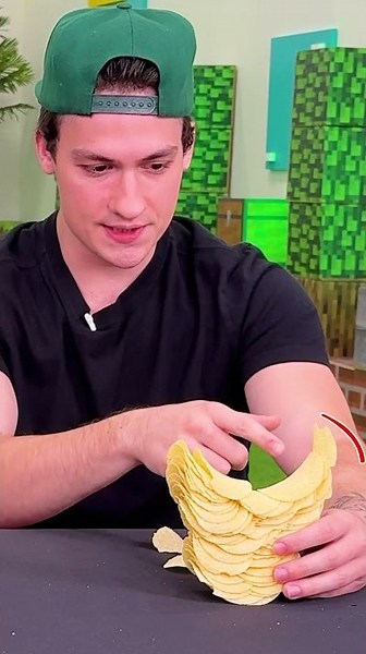 Pringles Circle Challenge #vladandchris ‪@zackdfilms‬