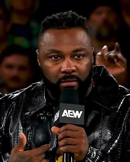 #SwerveStrickland offers a hand to #HangmanPage?!