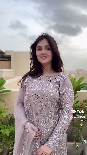 Dream Dresses for Lovers: Enchanting Styles to Adore