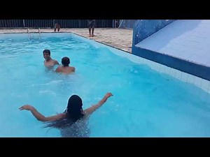 Vlog na piscina