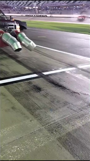 Ever see a jet dryer up close？ #trending #daytona500 #viralvideo #racing #fypシ #mercedes #lifeexperience #NASCAR #bmw #honda #funnymoment #fyp #foryou #reelusa #mk3supra #ftg #SundayMotivation #toyota #rx7 #nissan #trend #facebookreels #story #gamecode | Danni Kame