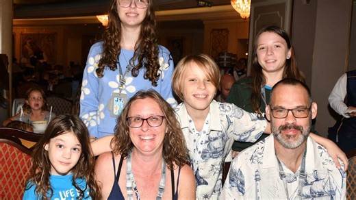 Obamacare enrollment in Florida plummets in 2026 as insurance costs soar