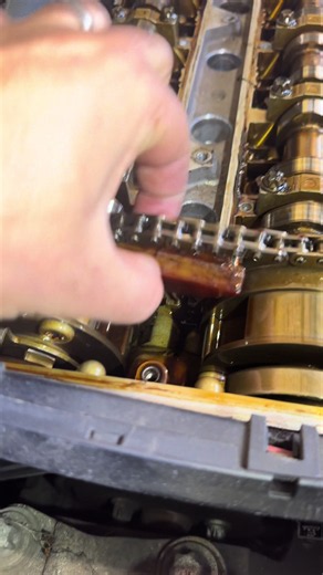 Timing Chain Replacement: Signs of a Worn Chain and Guide Damage