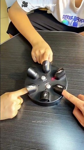 “They Put Their Fingers In… Pressed the Button — But This Machine Didn’t Choose Like They Expected