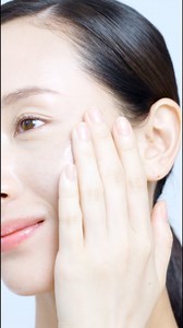 1K views | 【BEST COSMETICS AWARDS | 全新亮白精華❄解放冰雪肌】 全新 #澄透角質速煥精華...