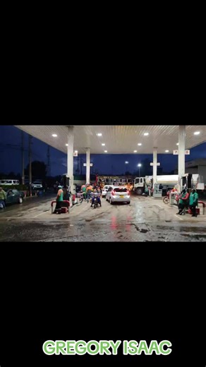 Exploring Kibera with Gregory Isaac