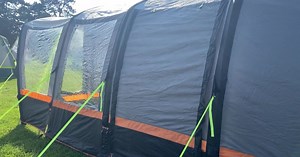 Everything you need from a family Tent is right here with the Blakedown Breeze 🏕️ With the ability to sleep up to 4 people and offer a large living space, the Blakedown is an all-you-need tent. With tinted roof skylights and extra large windows, you have the perfect view of the campsite and the stars too! 🌟 Shop the Blakedown Breeze 4 berth Tent today: https://buff.ly/3MyDrQm #OLPRO #OLPROEverywhere #Camping #Campsite #Outdoors #LiveOutside #Adventure #Explore #Travel #TravelUK #UKTravel #Tent