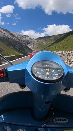Vespa PX vs Audi TT