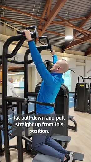 Technogym Pull-Up Assist Machine