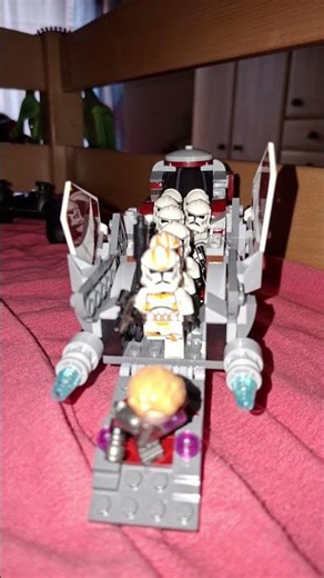 Das ist mein erstes selber gebautes Star Wars-schiff #lego #starwars #legostarwars #moc #raumschiff