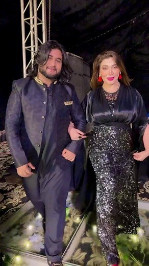 Elegant Formal Attire for South Asian Celebrations