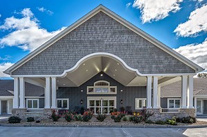 Beautiful senior living community in Bethalto, IL. Est 2018