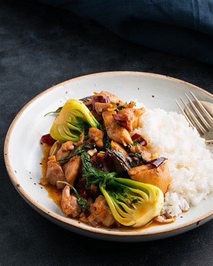 Fill your kitchen with fresh bold flavours 🔥 try my Thai basil chilli chicken stir-fry and get instantly hooked! ✨ | Marion Grasby